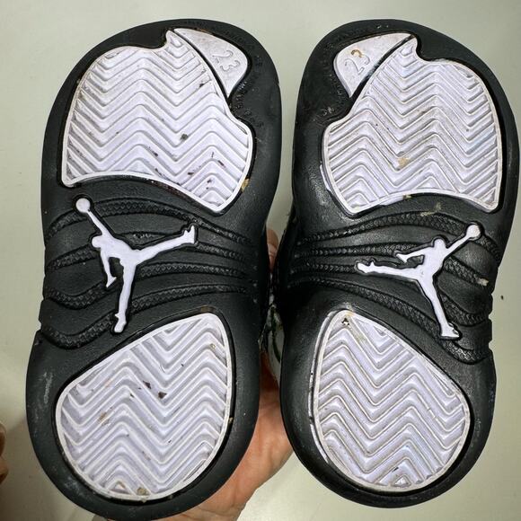 Nike Air Jordan Retro Toddler Infant Floral DR6955-100 Size 5C 1 Year - Picture 7 of 10